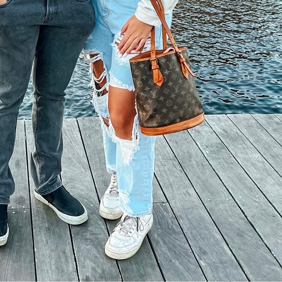 Authentic Vintage Louis Vuitton Shoulder Bucket Bag - Picture 2 of 6